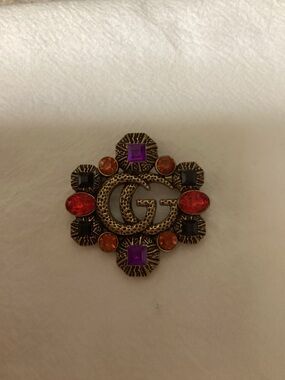 Gucci pendant.